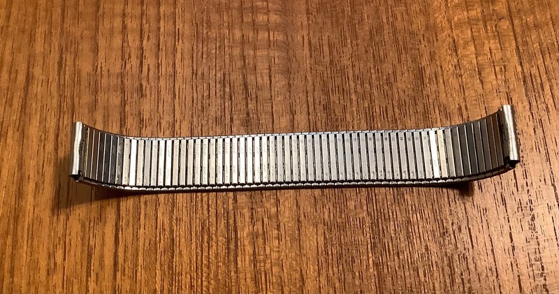 Speidel USA Stainless Steel Men’s Thin Link Expansion Watch Band 17.25mm End gallery