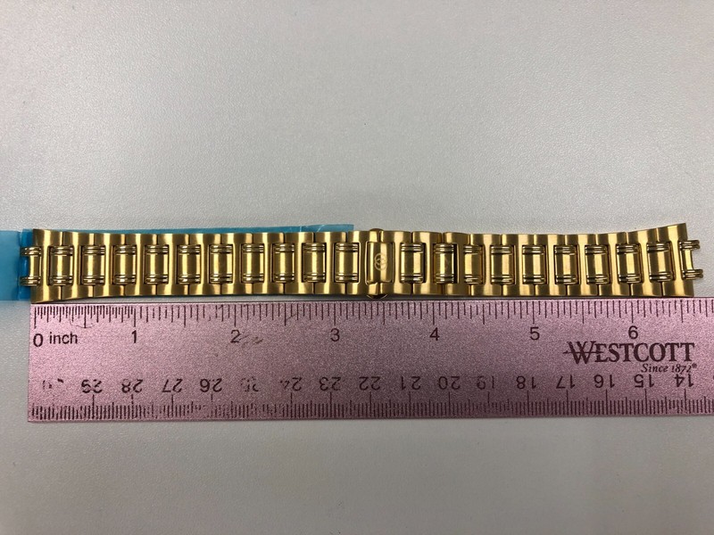 Brand New GUCCI 9200M Gold Plated Midsize Bracelet 19.17mm item# e11428