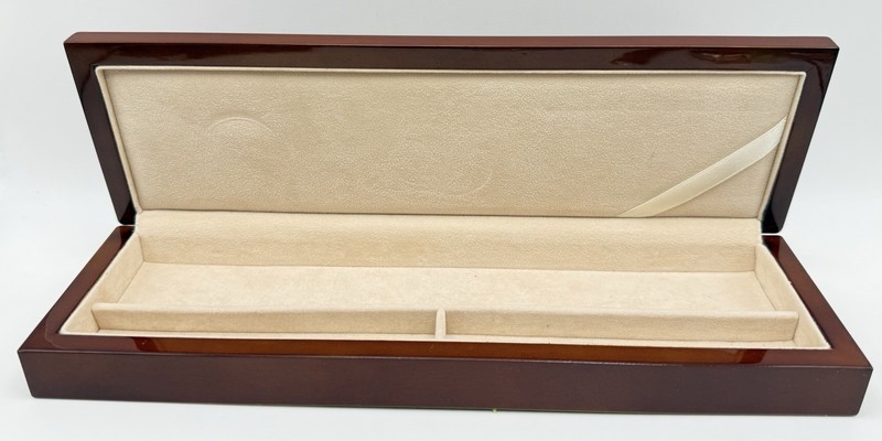 Generic Watch Box Vintage Inner And Outer Made In China