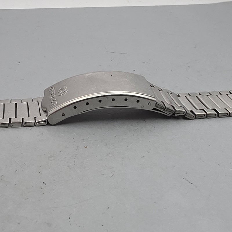 Vintage SEIKO watchband/bracelet stainless steel 19mm Japan 1970s gallery