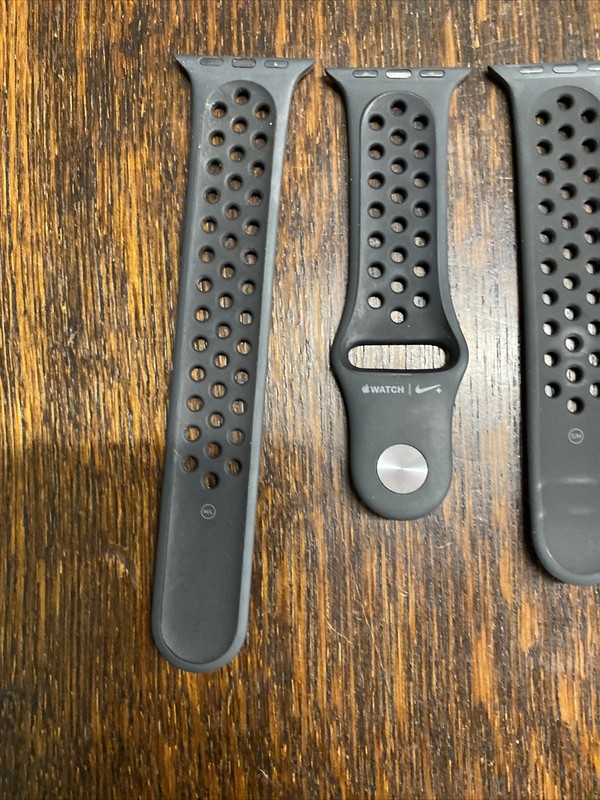 Genuine Apple Anthracite Black Nike Sport Band - 38mm & 40mm (S/M & M/L) gallery