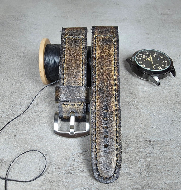 Handmade Brown Distressed Leather Watch Strap Vintage Band 18 20 22 24 26 28mm gallery