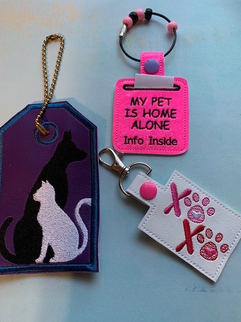 NEW Lot 3 DOG CAT Pet care Fobs Bag Tags clip "Pet home alone" + asst Free ship