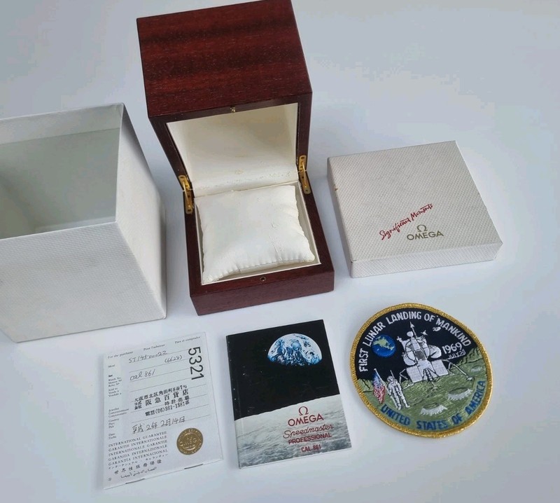 Omega Speedmaster Apollo XI 1989 145.0022 Rare Watch Box Full Set Limited Edit