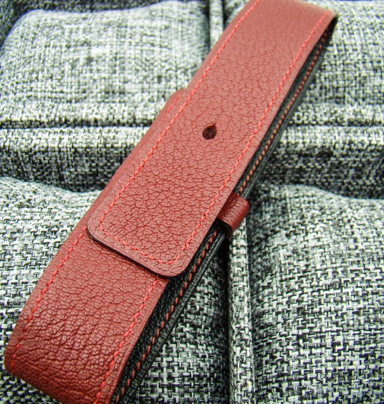 Hermes Barenia BA1.510 Burgundy Watch Strap gallery