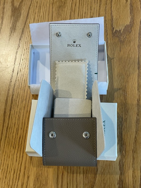 Authentic Rolex Taupe Leather Watch Case Travel Pouch - Rare Color - Great Gift gallery
