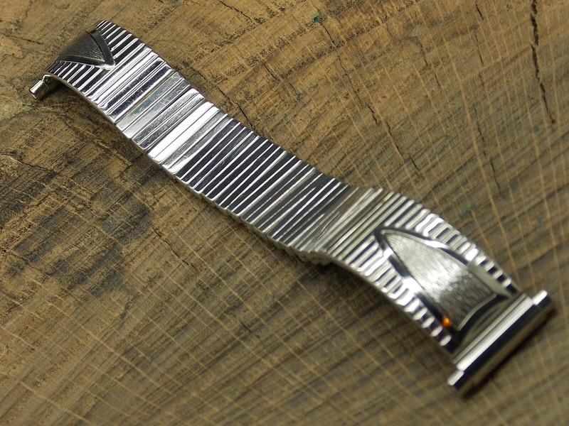 Stainless Steel 16mm-21mm Men's Expansion Vintage NOS Unused Watch Band gallery