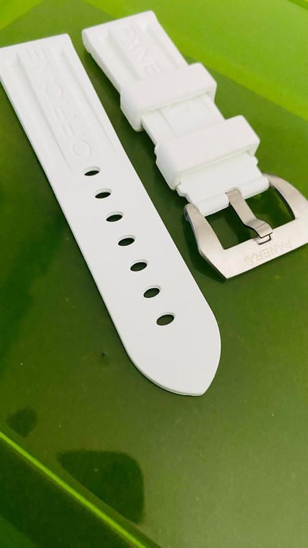 22mm OFFICINE PANERAI Watch Strap White Silicone/Rubber Strap With Buckle