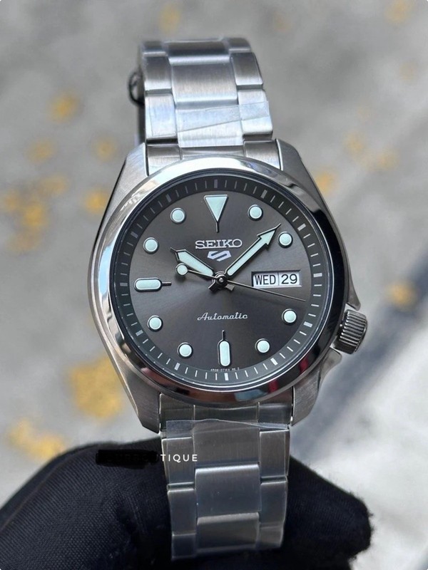 GENUINE SEIKO 5 SPORT Stainles Steel Watch Bracelet SRPE51K1/53K1 4R36 Size 20m gallery