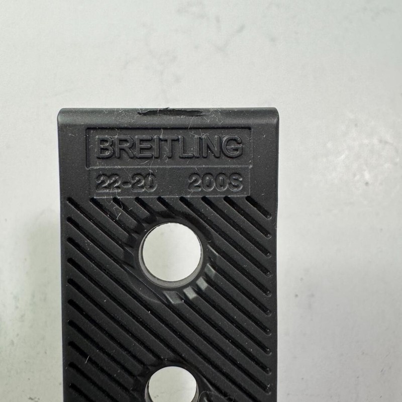 BREITLING Avengers A13381 Genuine Rubber Belt YZ3952-1 Black Size 165mm x 22mm gallery