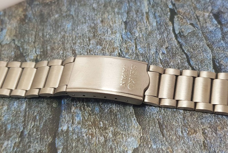 REPLACEMENT SEIKO INTEGRATED BRACELET 10MM FIRST LINK 22.6MM 6319-602A 7019-5090 gallery