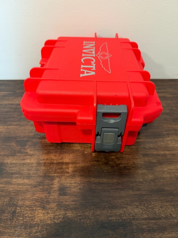 Invicta Red Dive Watch Case (3 Slots) - Hard/Rugged Portable Travel Padded Foam gallery