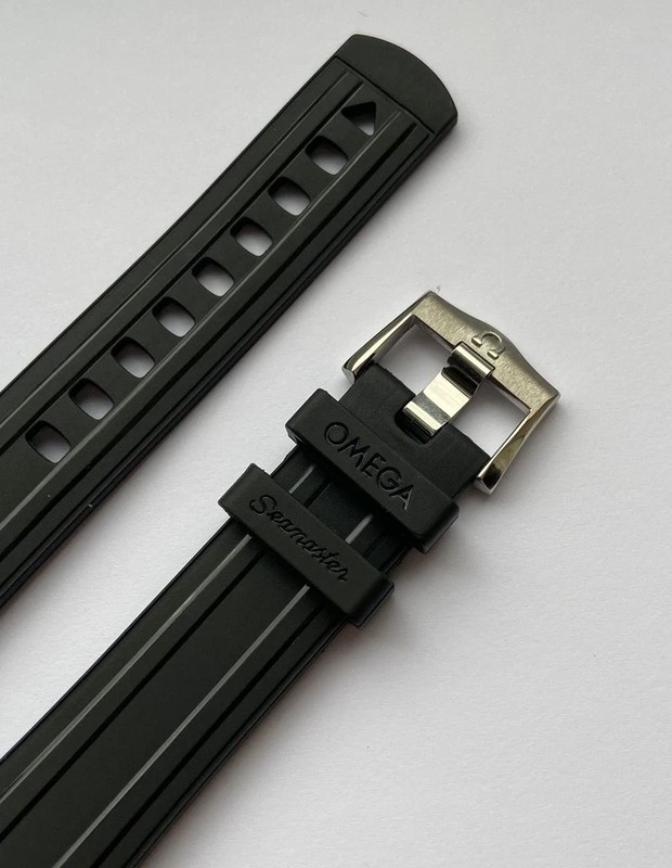 22mm Premium Omega seamaster 300 Black Rubber Watch Strap Band With buckle solid