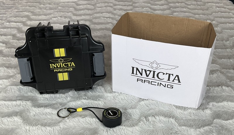 Invicta Authentic Racing Single Slot Hard Case Lock Watch Box New Without Box