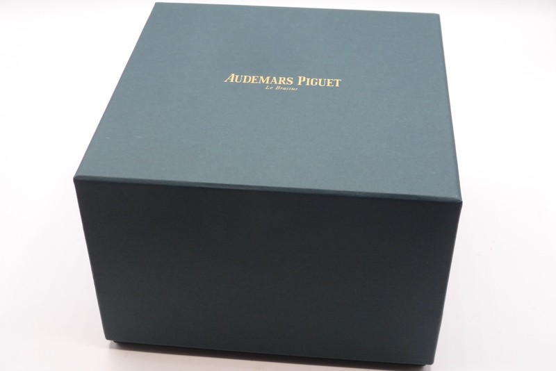 Audemars Piguet wood box new model