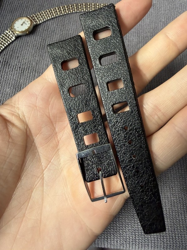 Vintage Tropic style watch strap , black, nos, 20 mm top quality
