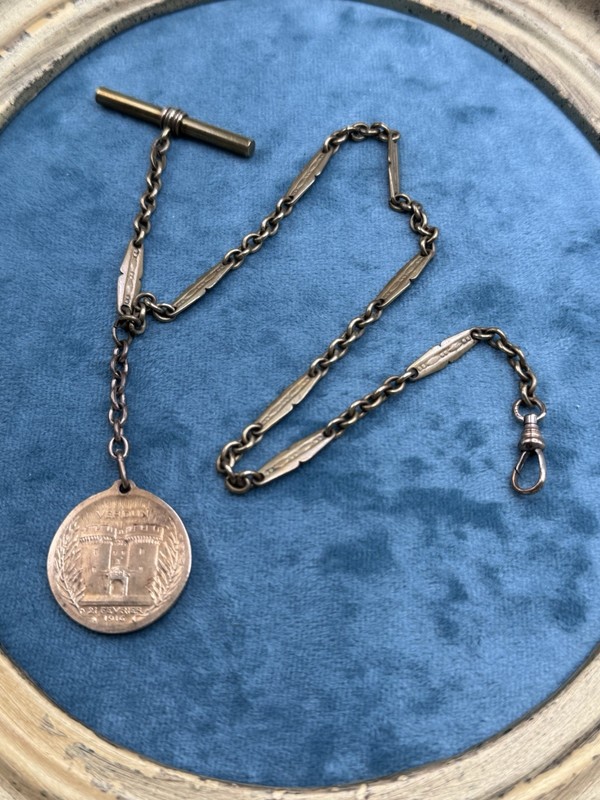 Antique Pocket Watch Chain Verdun Medal WWI 1916 France Exonumia T Bar 14.5”