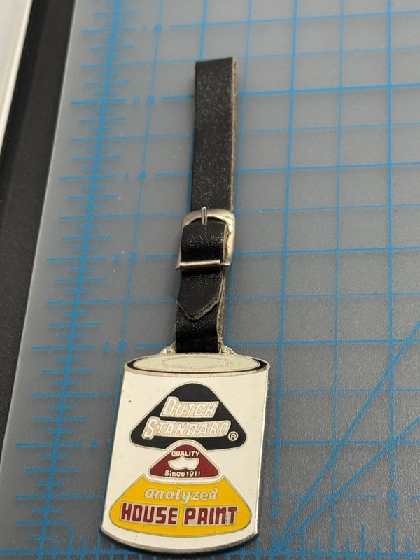 WF-143 Vintage Dutch Standard Analyzed House Paint Enameled Watch Fob