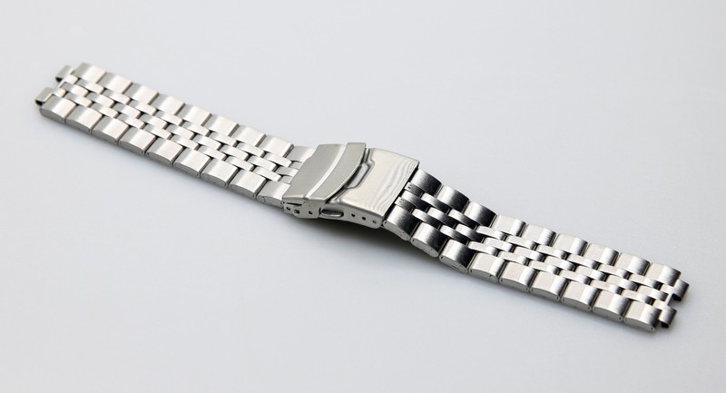 NEW 22MM TIMEX-Brush Metal-Pebble Steel Watch Band! Deployment Clasp!!