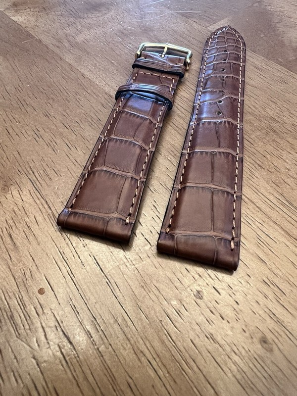 Authentic Cartier Brown Alligator Leather Strap With Solid 18k Yellow Buckle gallery