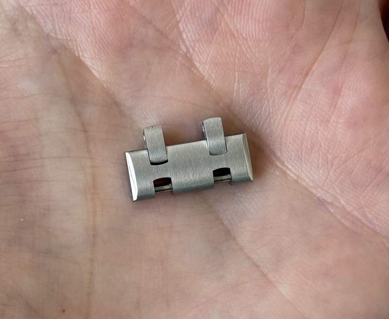 Audemars Piguet Royal Oak Offshore 18mm Stainless Steel Watch Link Authentic OEM gallery