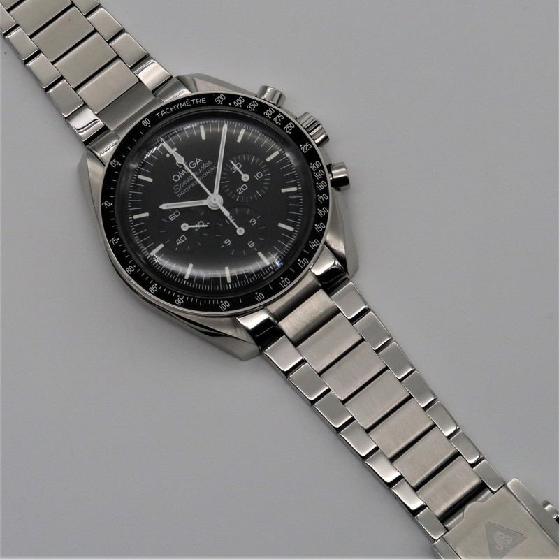 Contemporary Flat Link Bracelet for Omega Speedmaster