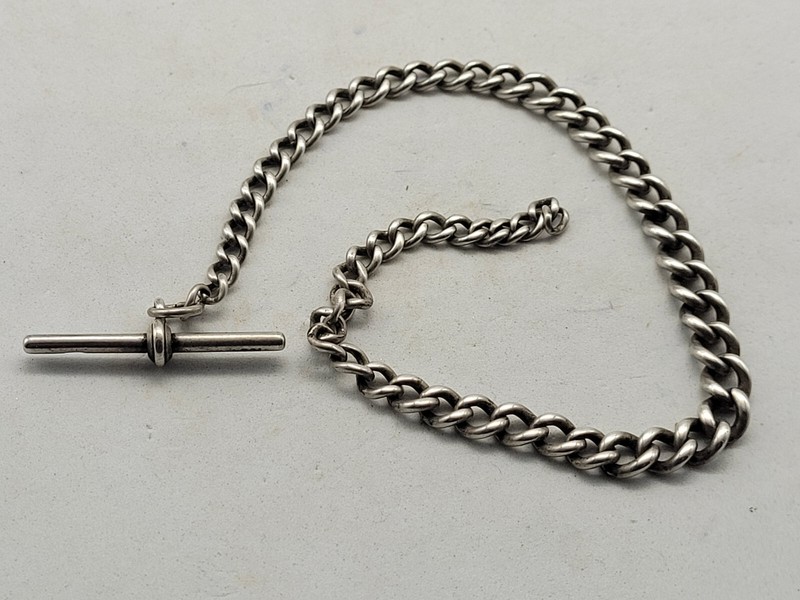 Vintage Solid Silver Pocket watch chain & T-Bar 28 g. 11.5 “Long / O006