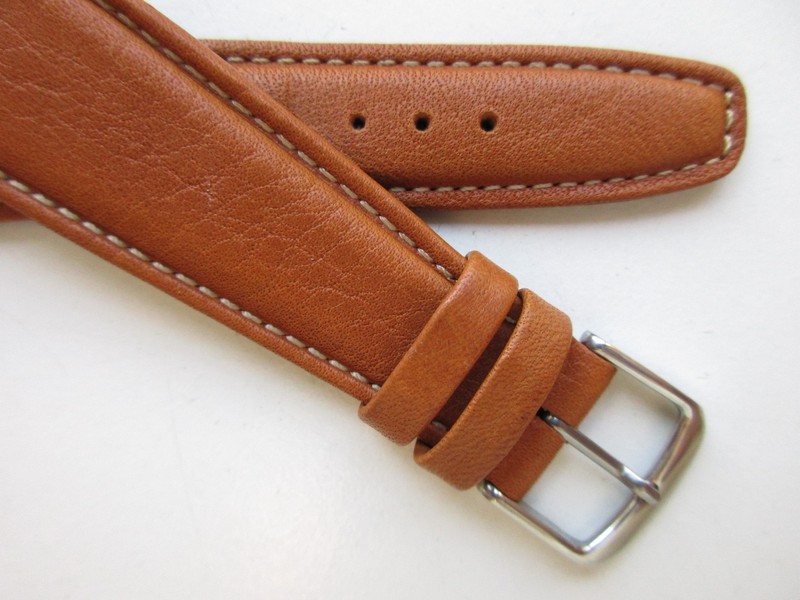 Dakota Tawny brown Open end 22 MM padded leather watch band strap