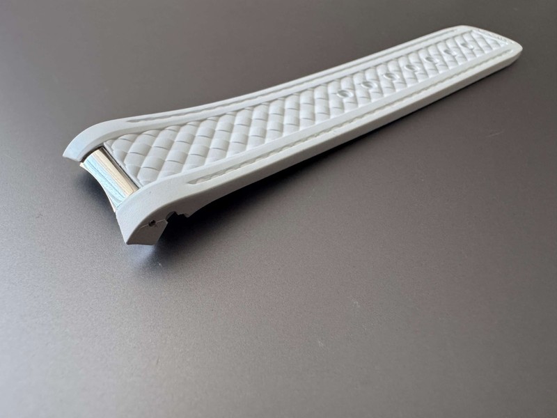 White Premium FKM Rubber Watch Strap For Seamaster Aqua Terra 150M 41mm 20m gallery
