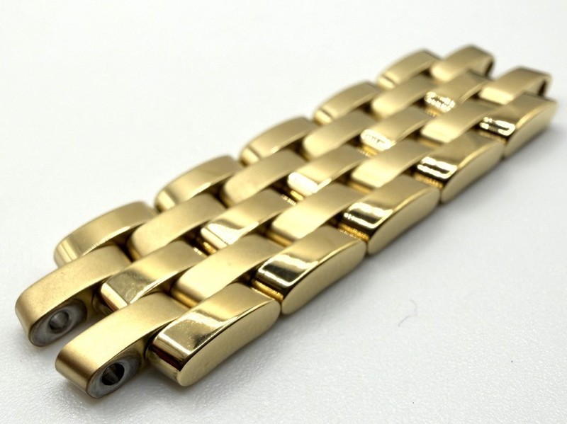 NOS Genuine Gucci 5500L 13.9mm Gold Plated Half Bracelet With 5 Permanent Links gallery