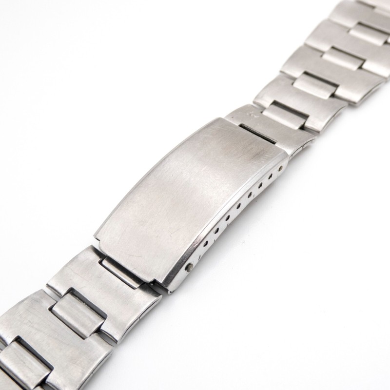 Vintage 21.5 mm stainless steel tapered wristwatch bracelet with trifold clasp
