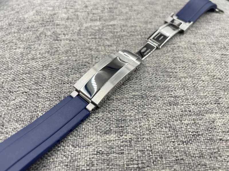 Blue Deployment Buckle Oysterflex Band Strap For Apple Watch 8/S10 Ultra 2 42-49 gallery