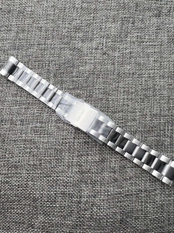 SEIKO Prospex Speedtimer PANDA SSC909 SSC815 SSC91 20mm Bracelet