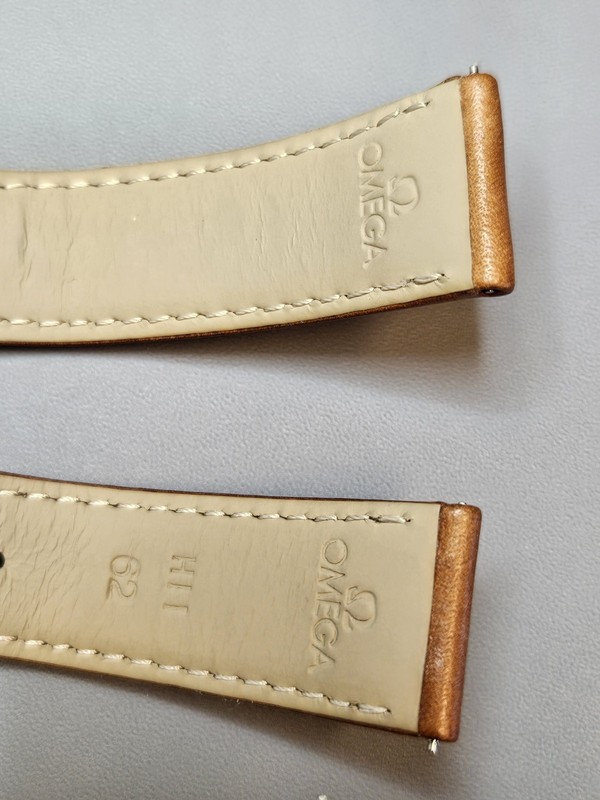 Omega Speedmaster 032CUZ000918 20mm Golden Brown Leather Deployment Strap gallery