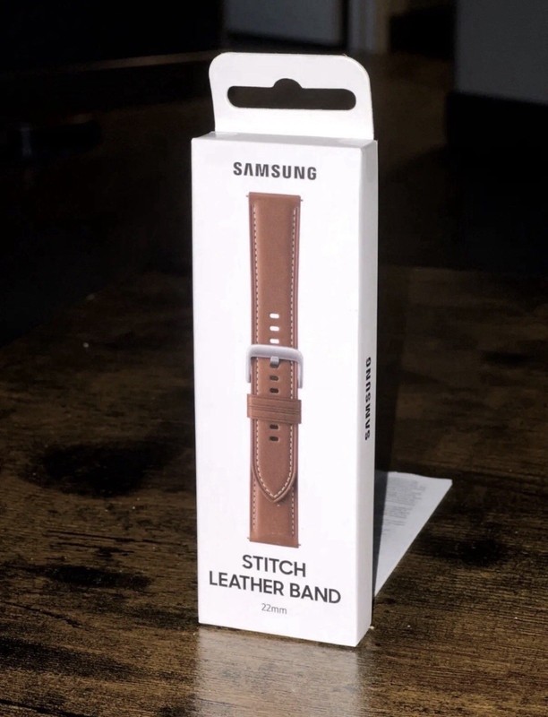 Brand New Samsung Smartwatch Genuine Leather Band-Brown 22mm M/L Original Item