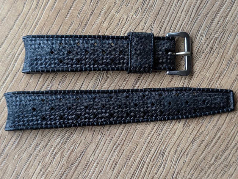 Vintage 1960/70s Curved Lug Ends 18 mm Black TROPIC Strap w/ACIER Buckle,DAMAGED