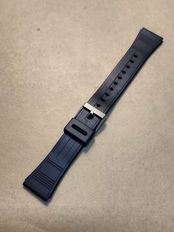 Vintage NOS 22R Black Rubber/PVC Divers Watch Band-Fits Casio Databank gallery