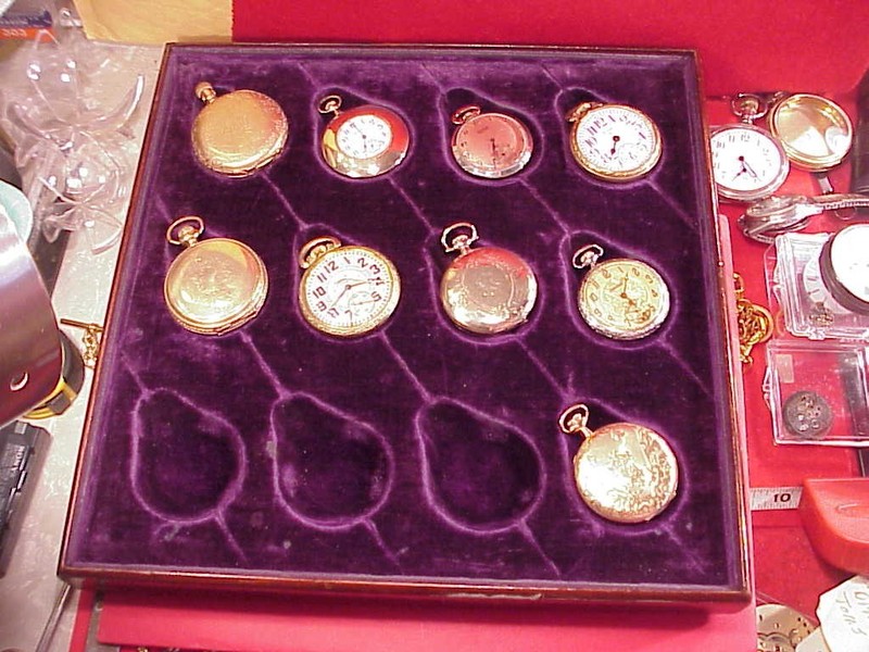 VINTAGE 12/16 Antique 12 Pocket Watch Storage Tray 11 3/4 X 11 3/4 IN PURPLE OAK