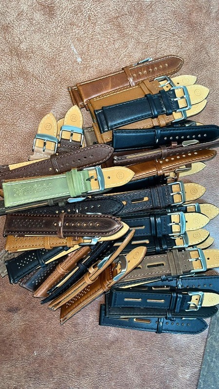 #4647 22mm WHOLESALE 50pcs Mix Colour Leather Watch Strap Band