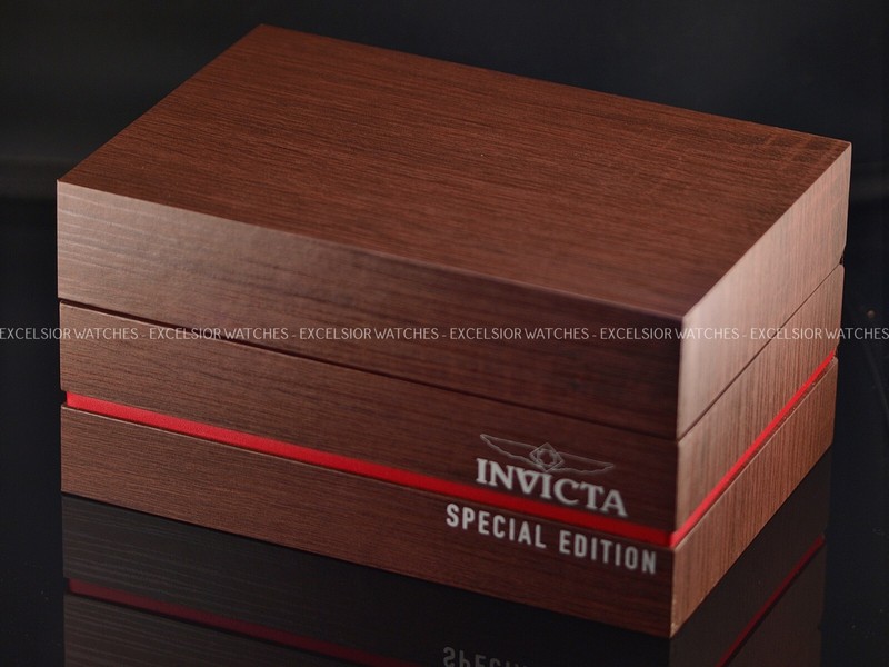 New Invicta Special Edition Wood Watch Box Case gallery