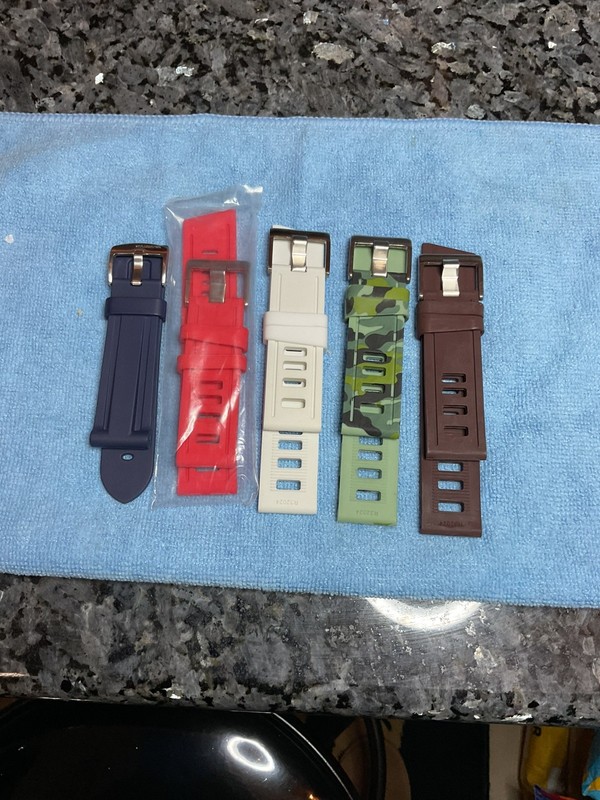 24mm watch band straps silicone ISO Style NEW UNUSED lot of 5