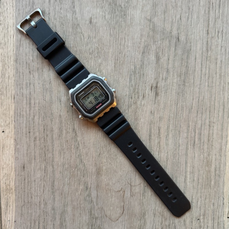Casio DW-3000 NOS Vintage Watch Strap Rubber Black 22mm Japan AMW-320 MD-703 gallery