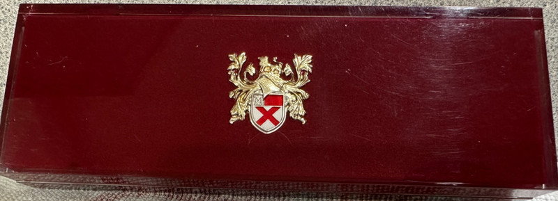 Lord Elgin Acrylic Velvet-Lined Watch Case Only Crest Coat of Arms EUC
