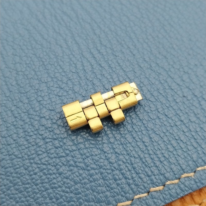 Citizen Yellow Gold-Tone Jubilee Link add length to Watch Band gallery