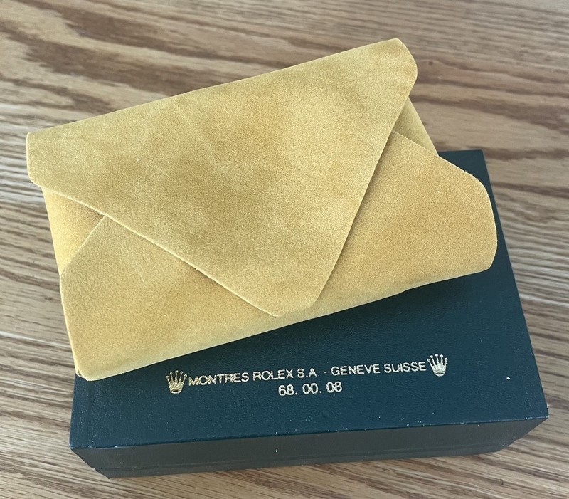Replacement Pillow Felt Insert for Rolex Green Box 68.00.XX 90s - PILLOW ONLY gallery