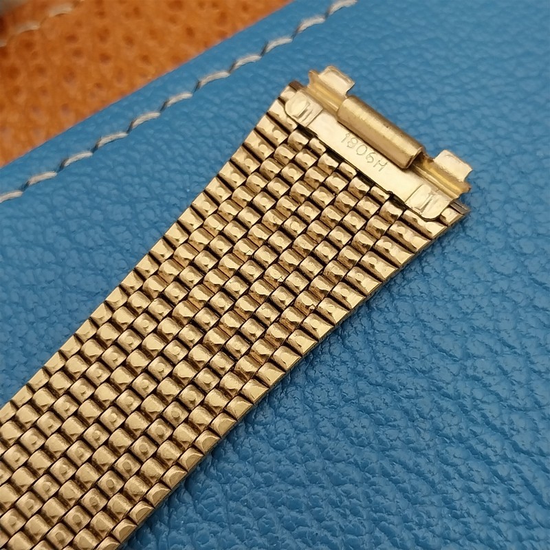 Vintage Citizen 18mm Gold Plated Flared nos Unused Classic Watch Band gallery