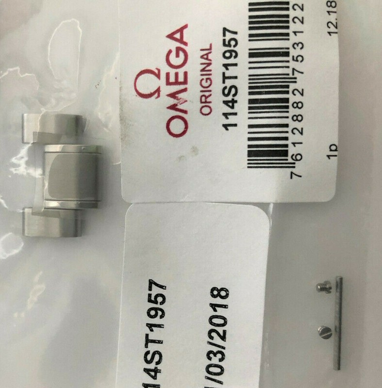 Authentic! Omega Speedmaster 18mm Watch Link For Bracelet STZ004194 / STZ004193 gallery