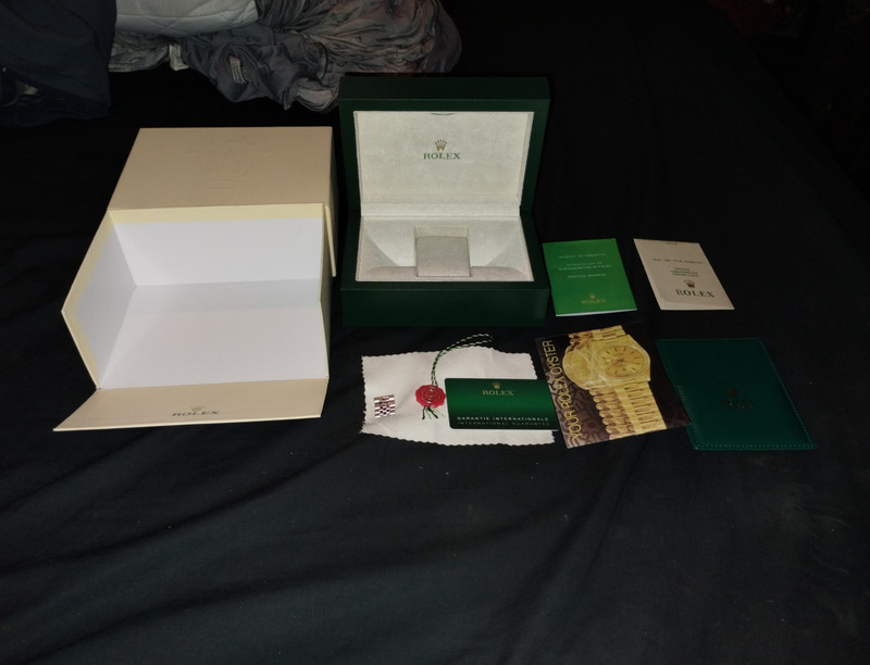 Rolex Watch Box Set–Inner Green Leather&Outer Wave Box with Booklets, Tag&Wallet