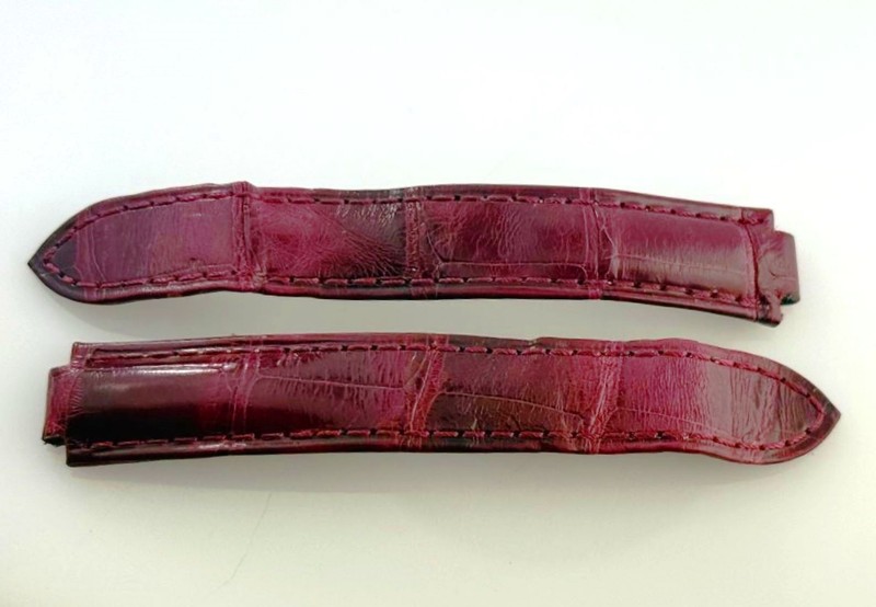 Pre-Owned Authentic Cartier Ballon Bleu Burgundy Alligator Straps 15mm