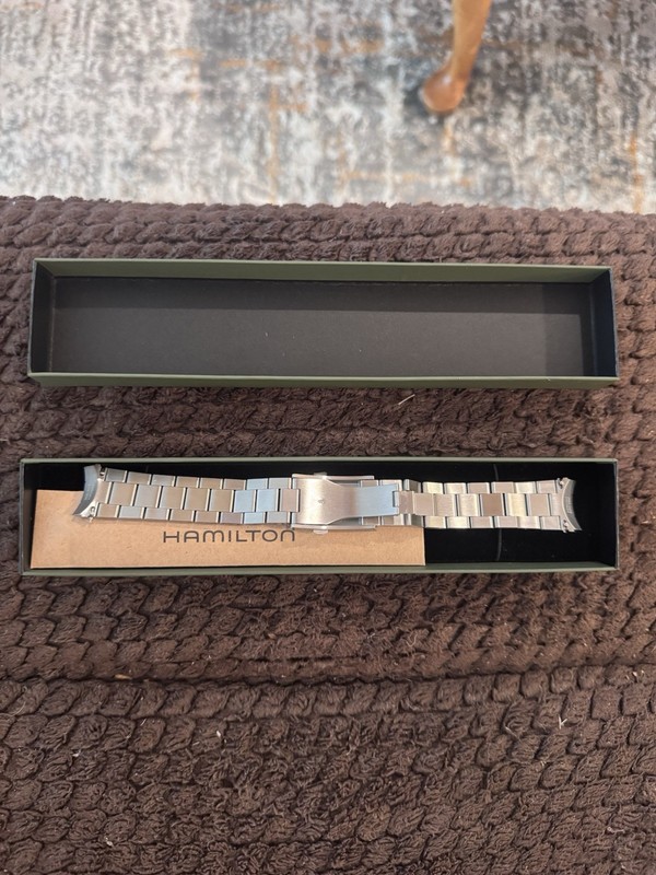 Brand New Hamilton OEM Stainless Steel Watch Bracelet Murph 38 and pin remover